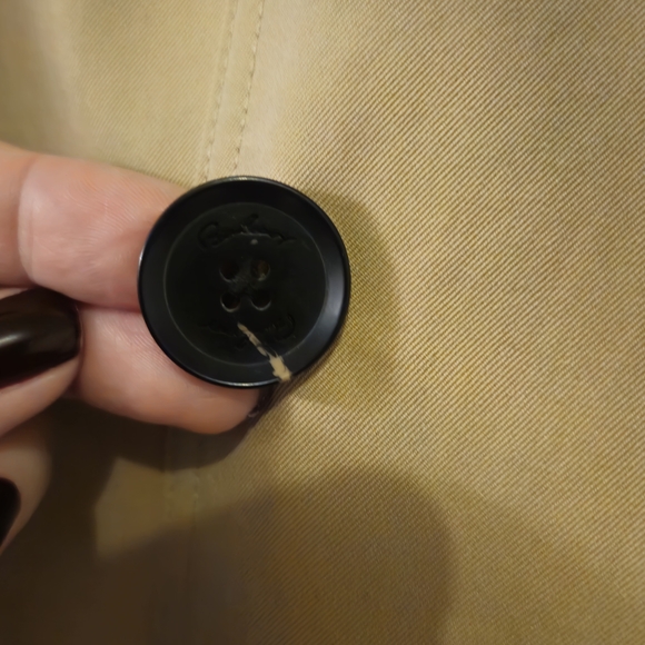 Burberry Tan and Black Plaid Lined Coat - Picture 15 of 16